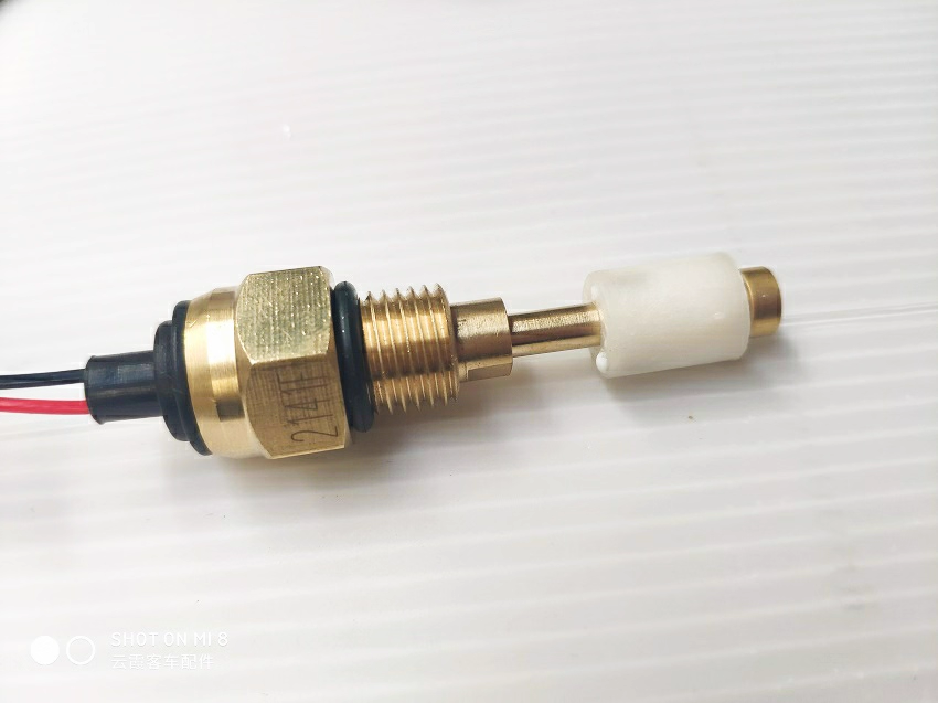 Suitable for Yutong bus parts  - Water Alarm Sensor recensie en prijs